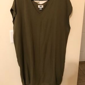 Women’s shift dress